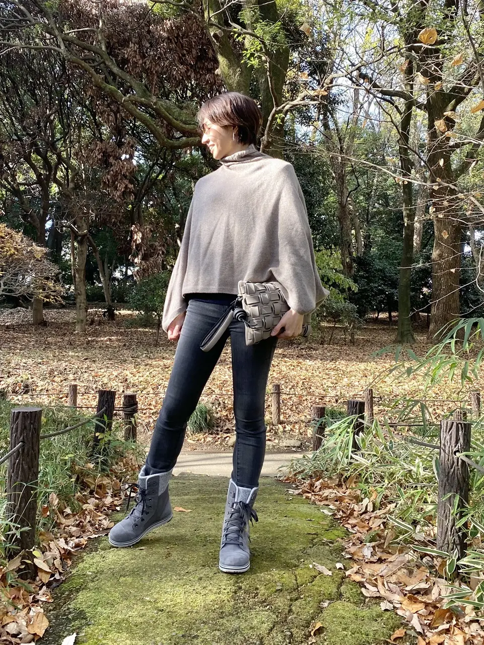 ユニクロカシミヤブレンドポンチョコーデ②