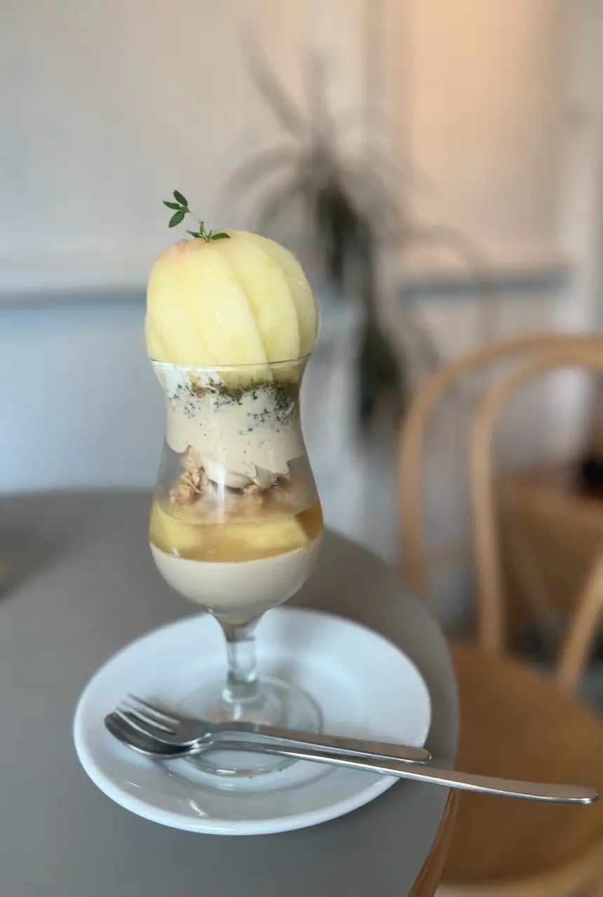 心ときめく桃パフェ♡コーデはピンク小物をの画像_8