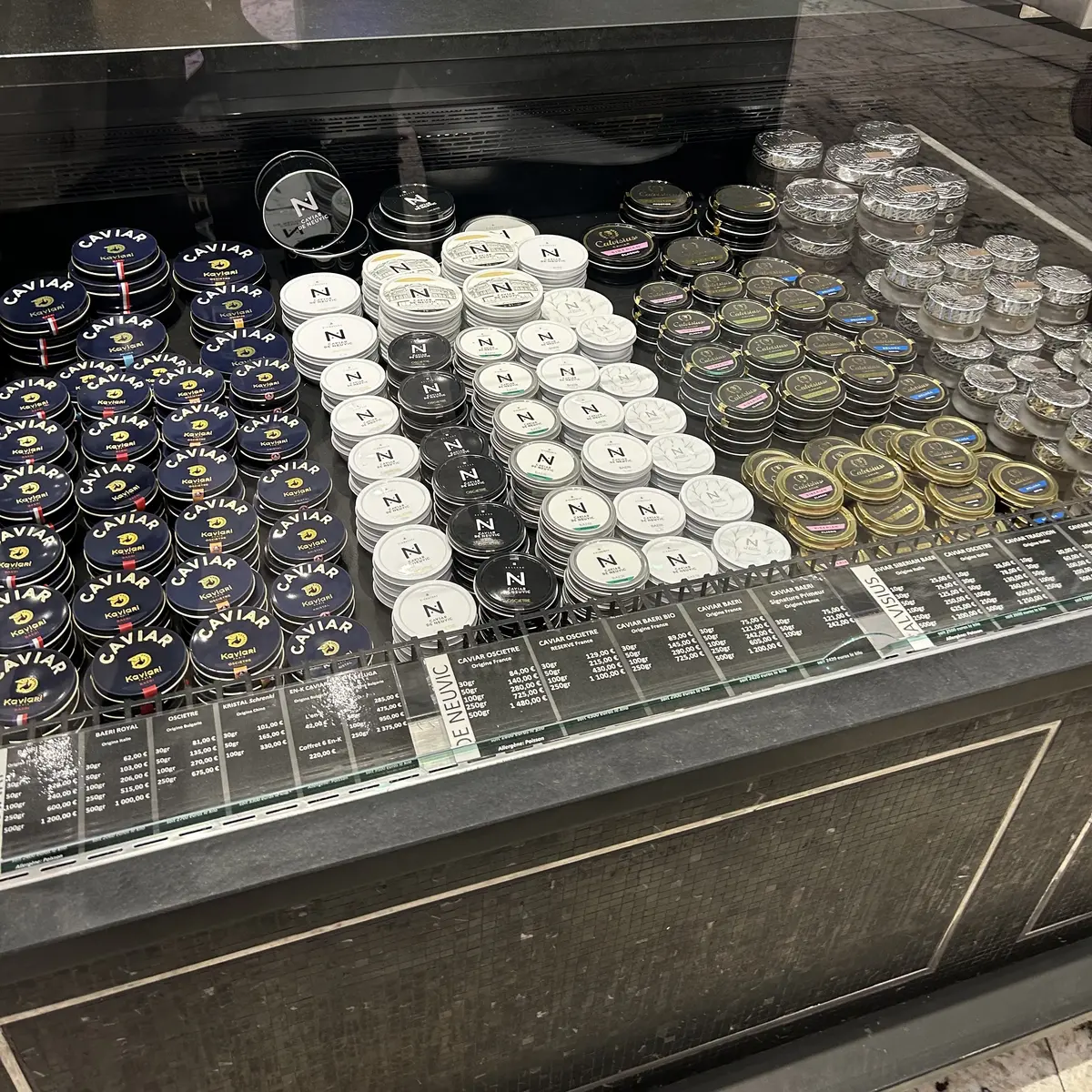 パリ　デパート　キャビア　　ボンマルシェ