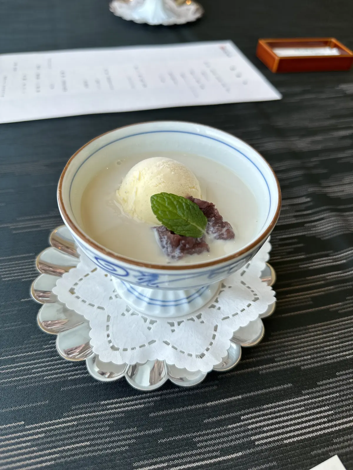 久しぶりにミドル丈スカートにヒールコーデの画像_6