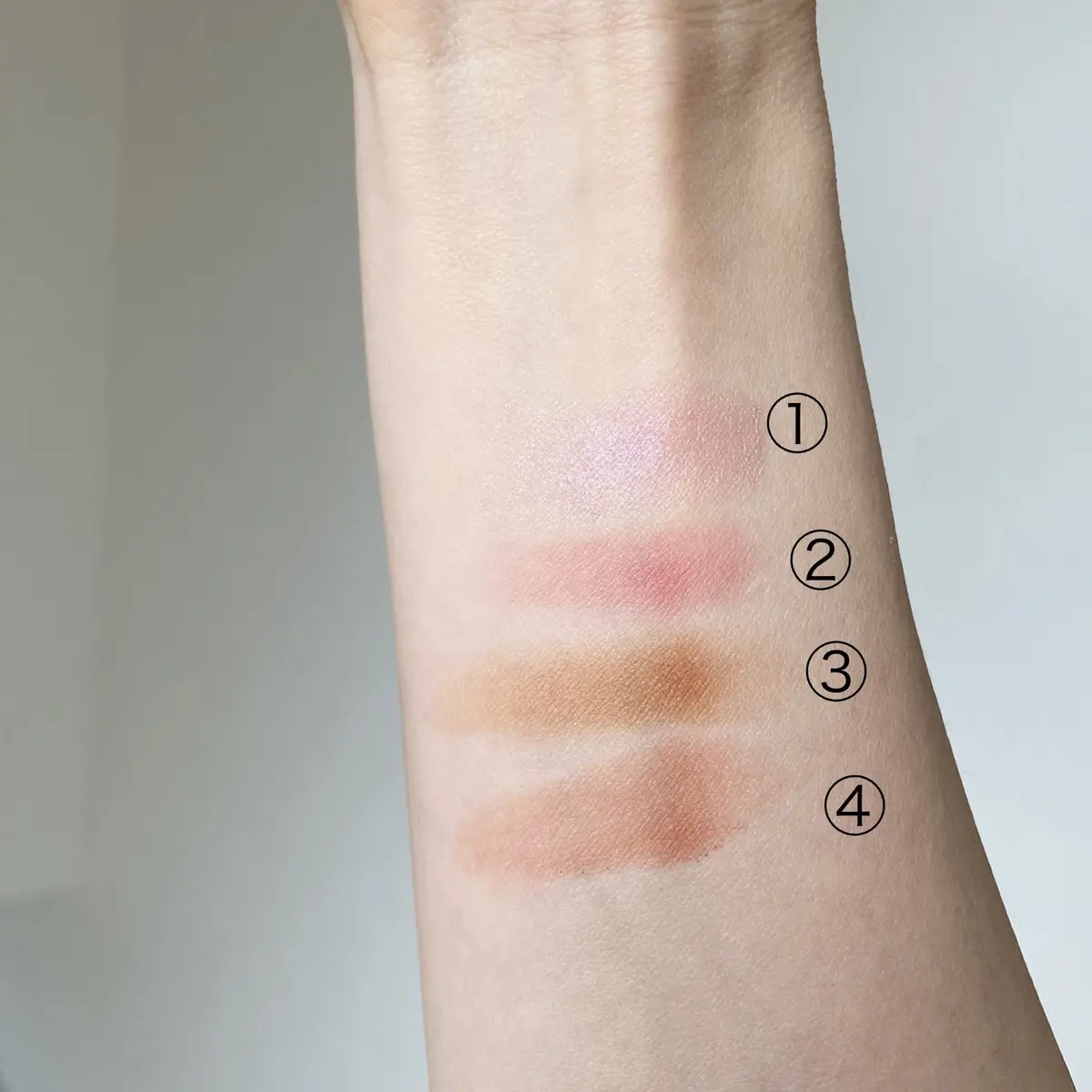 春向けのコスメを新調しました！の画像_3