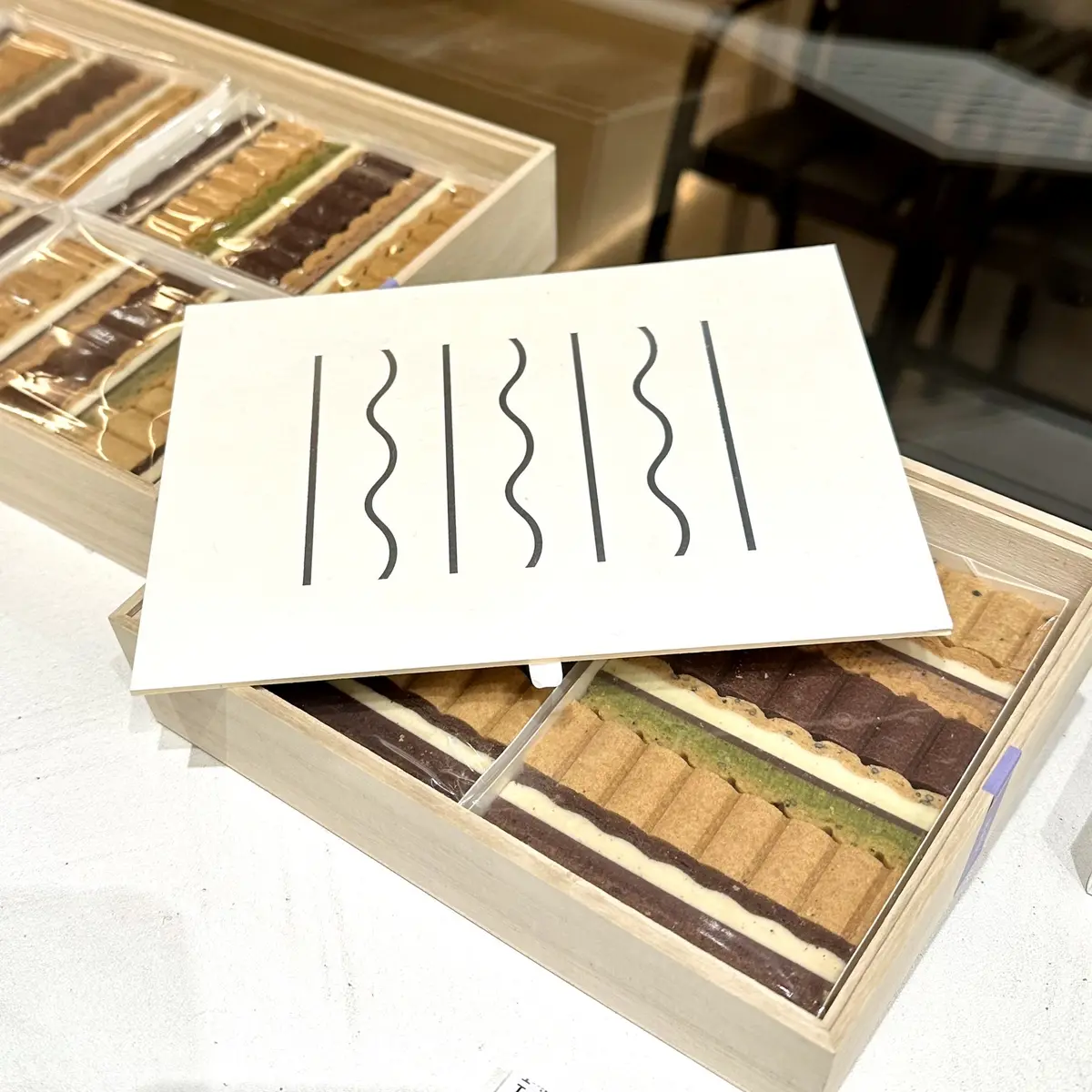 京都　パティスリー「RAU」お菓子「Nami-Nami（クリームサンドサブレ）」