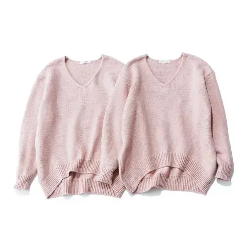 E by eclat Vネックゆるニット ￥19,800