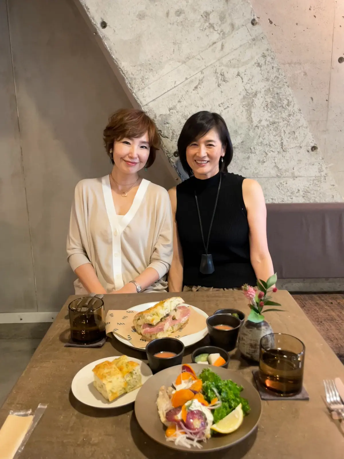 大好きカラー♪カーキを取り入れて秋を先取の画像_5