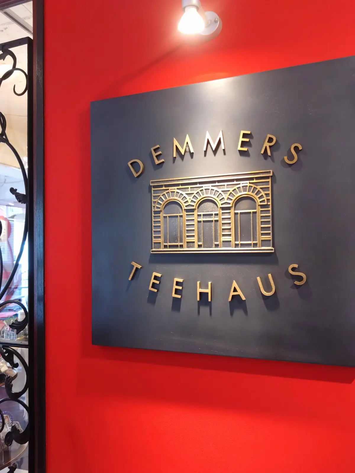 国立新美術館、イヴ・サンローラン展、40代ファッション、ZARA、デンメアティーハウス、ウィーン、紅茶