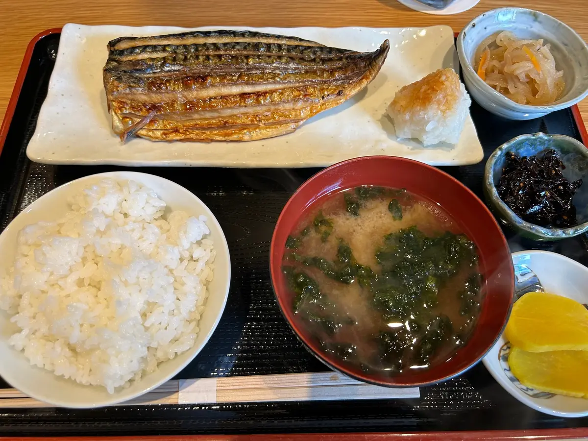 鯖の塩干し定食