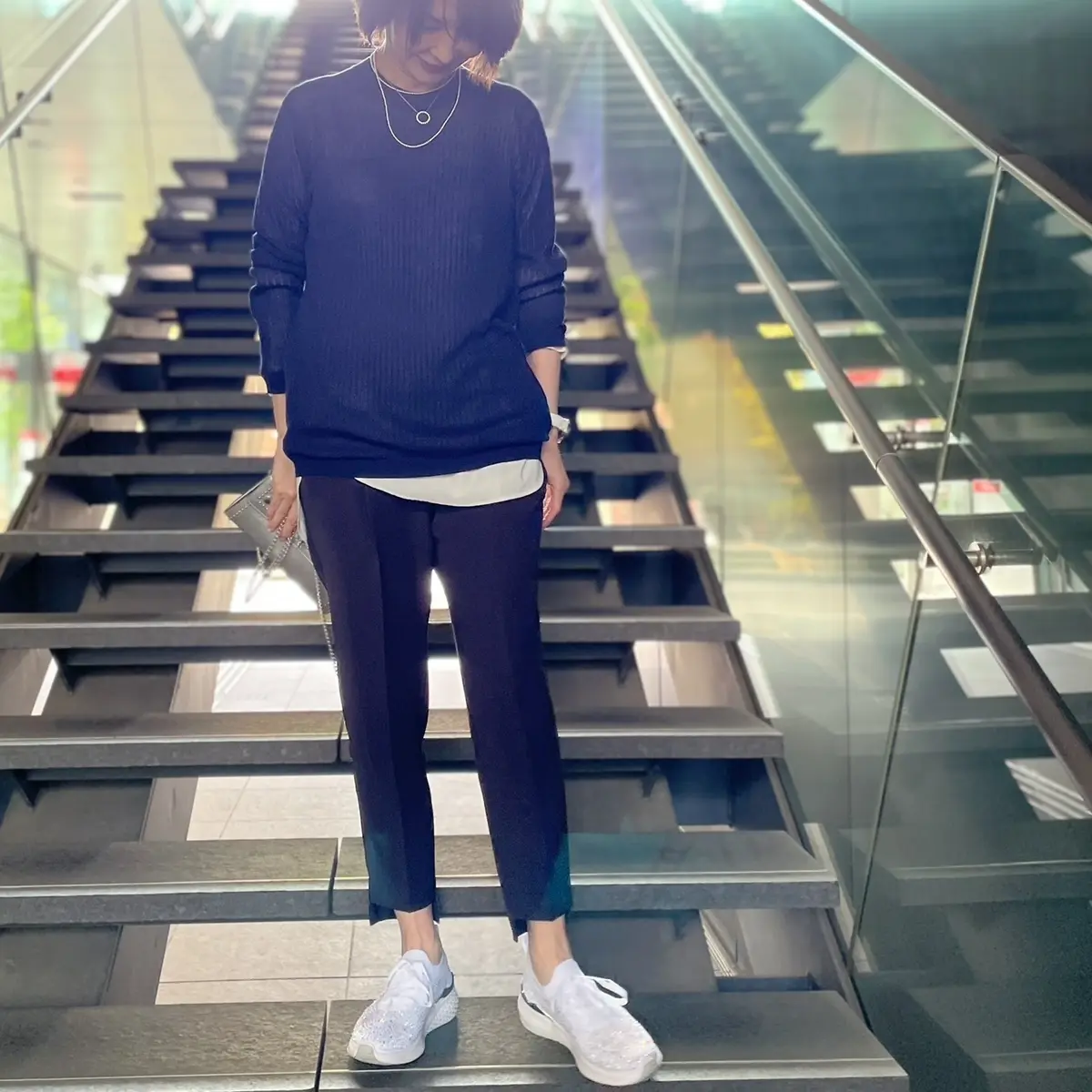 アラフィー華組ブロガー『スニーカーコーデ』大人カジュアルな着こなし