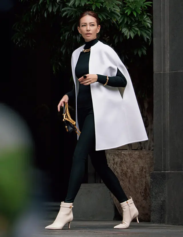 VALENTINO  GARAVANIの靴のRINA