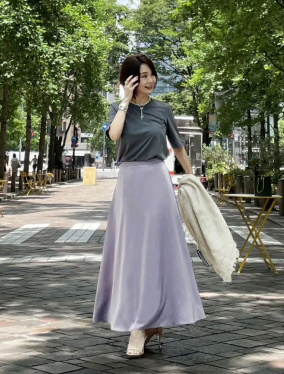 綺麗に着られる大人Tシャツの画像_1