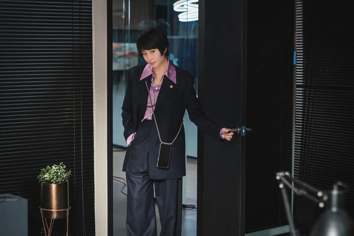 ドラマ「ハイエナ －弁護士たちの生存ゲーム－」のキム・ヘス