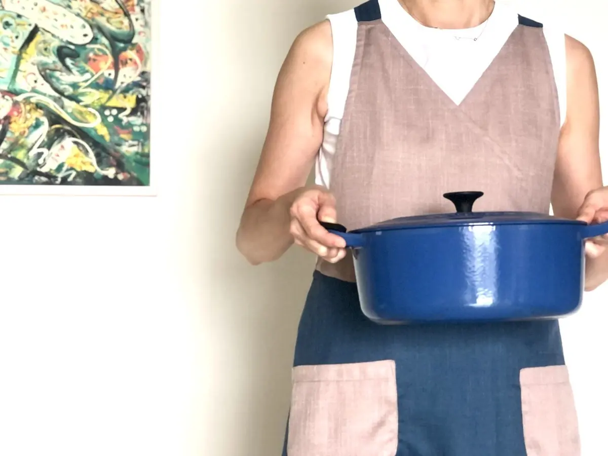 エプロン　正面