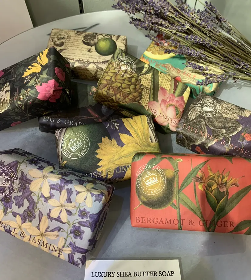 ラグジュアリーシアバターソープ