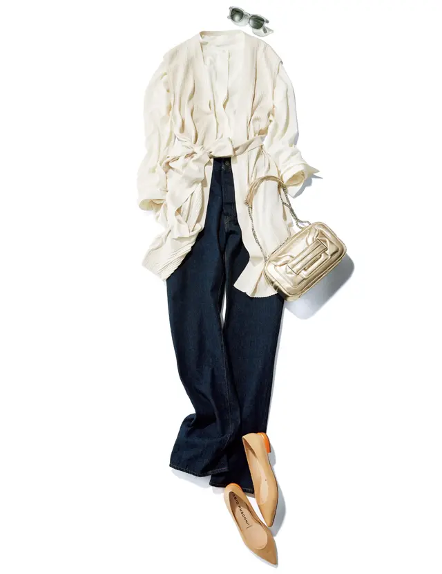 【50代をきれいに見せるデニムコーデ】“きれいめフラット靴”を選ぶだけで洗練デニムスタイルに！