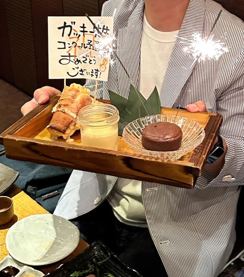 ベーシックな黒のTシャツにもターコイズのの画像_7