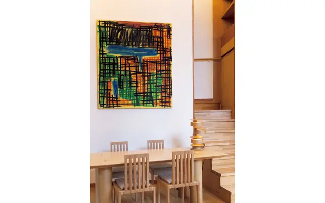 ライブラリーの壁にかかるのはギュンター・フェルクのペインティング