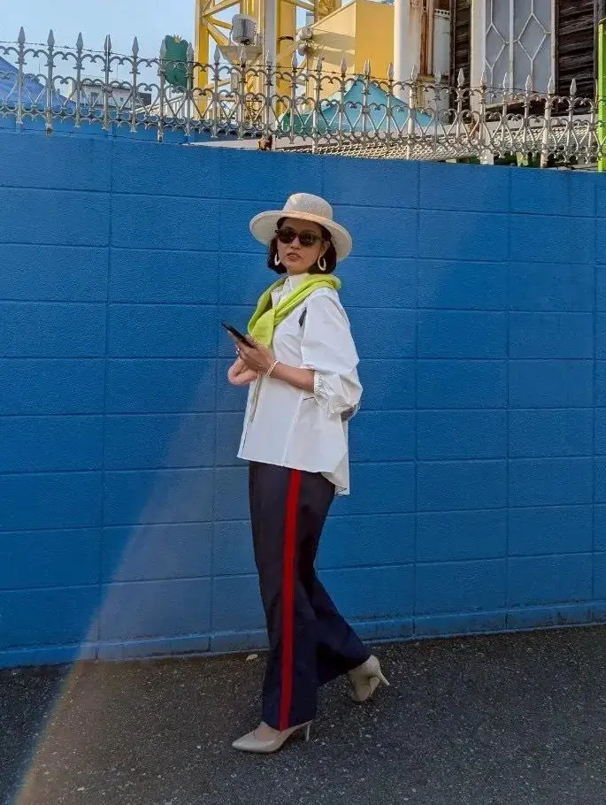 メンズアイテムでこなれ感