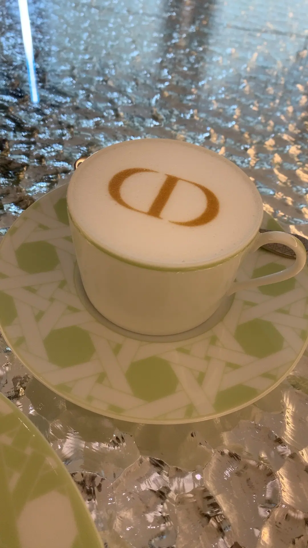 カフェ ディオール by ラデュレの画像_2