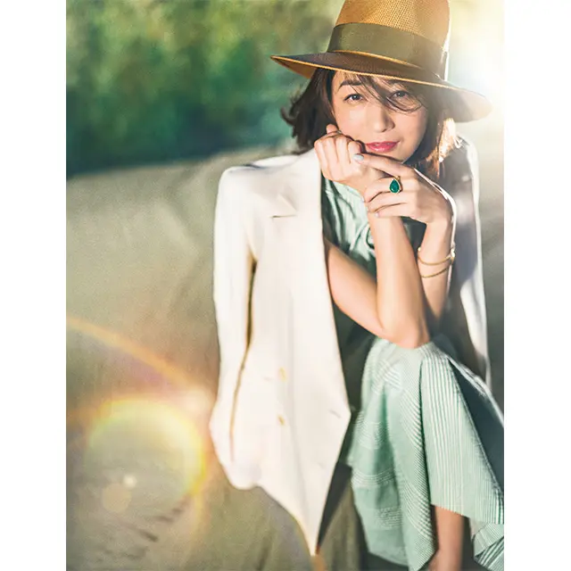 まるで相棒のように身につける「幸福なグリーン」