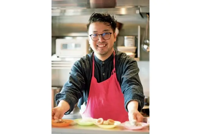 フランス料理店での修業経験もある大場雄介店長