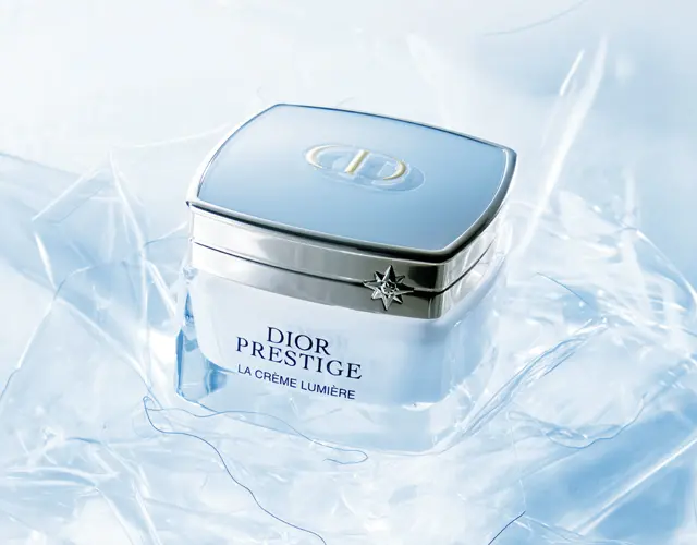 パルファン・クリスチャン・ディオール　プレステージホワイト  ラ クレーム ルミエール N