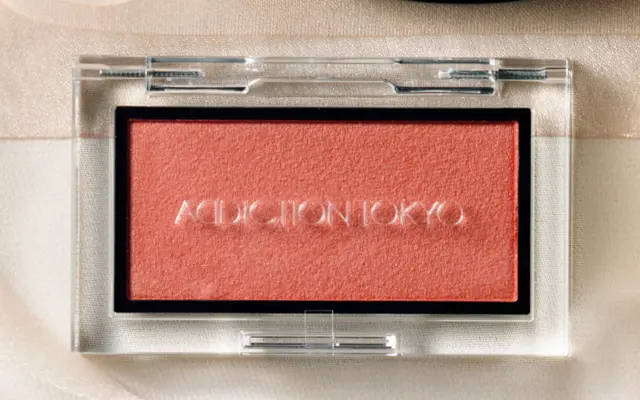 ザ ブラッシュ パール 005P ￥3,300／アディクション ビューティ