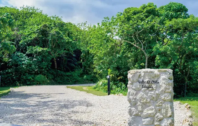 敷地面積1698㎡の広大な土地の中で、感動とリラックスが交差する特別な時間を過ごせる