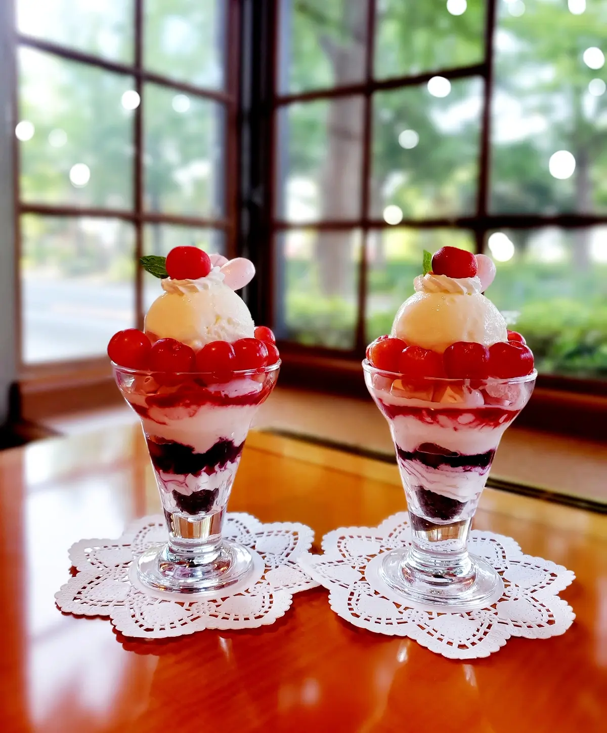 佐藤錦を贅沢に使ったさくらんぼバフェ