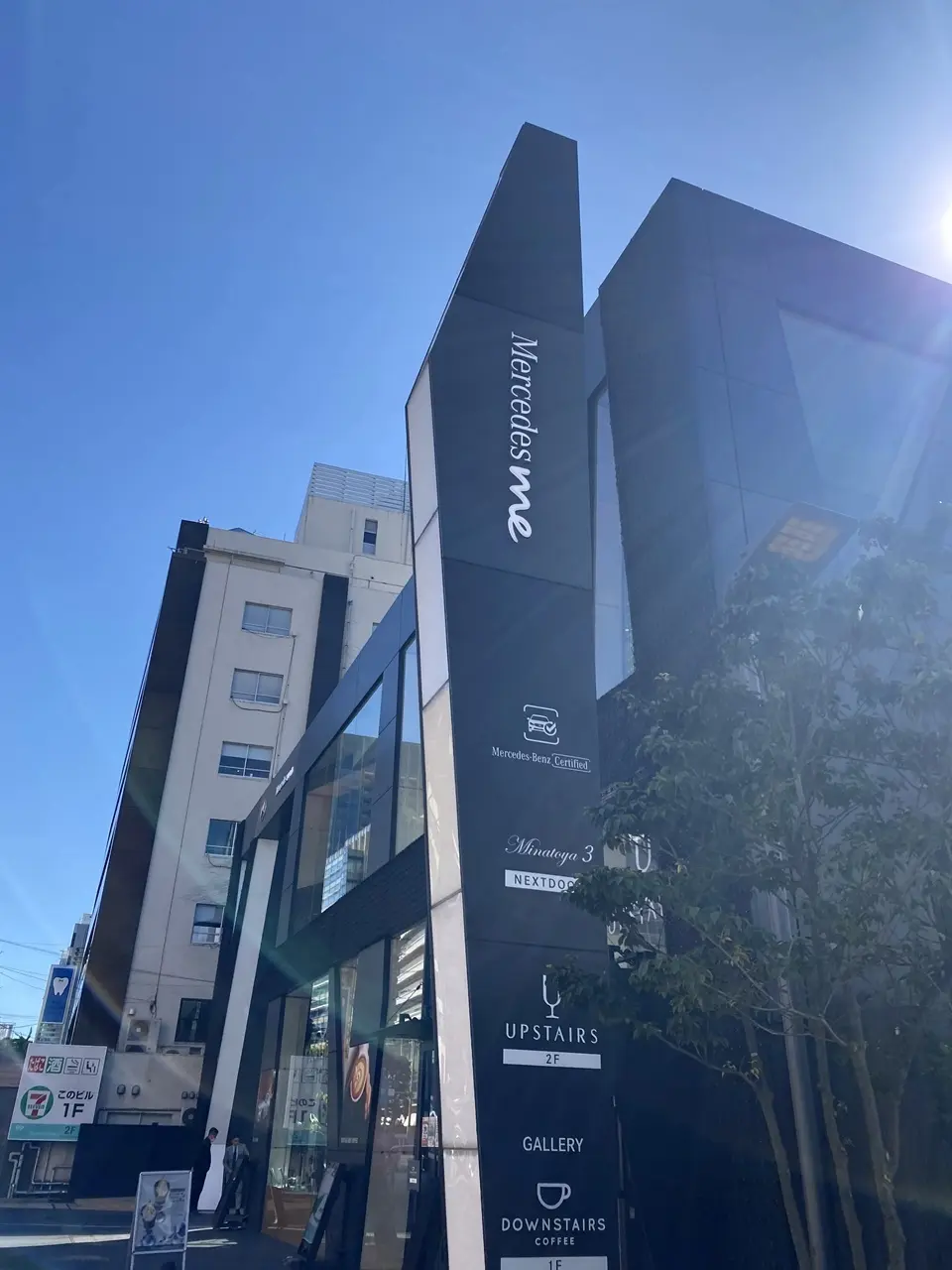 Mercedes me Tokyo UPSTAIRS外観