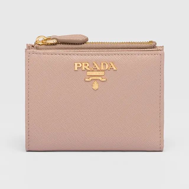 プラダ 「サフィアーノ レタリングロゴ ウォレット」