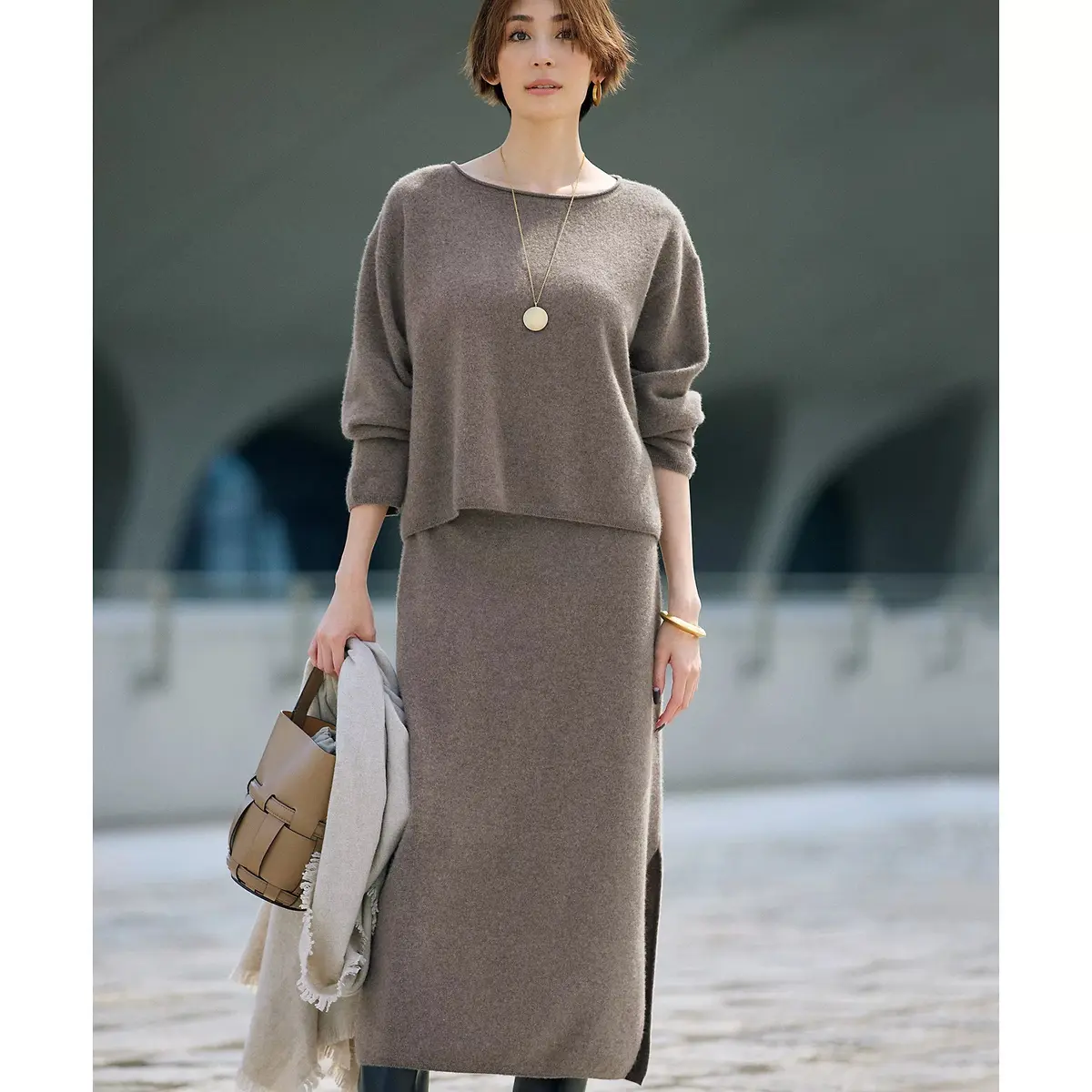 YLEVE ウールカシミヤボートネックニット、ウールカシミヤニットスカート