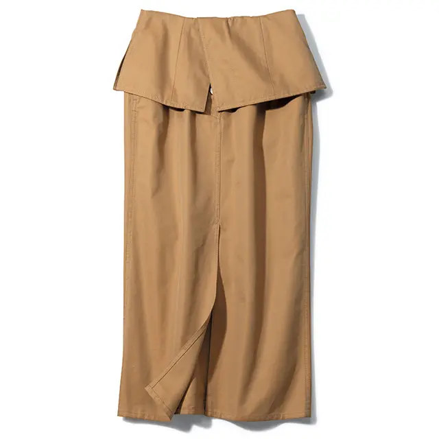 チノのペプラムつきマキシスカート