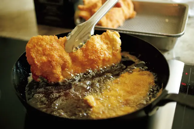 鉄のフライパン