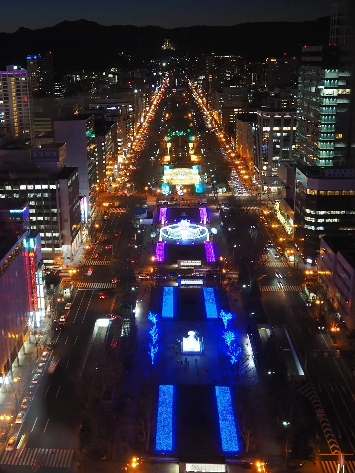 ホワイトイルミネーション