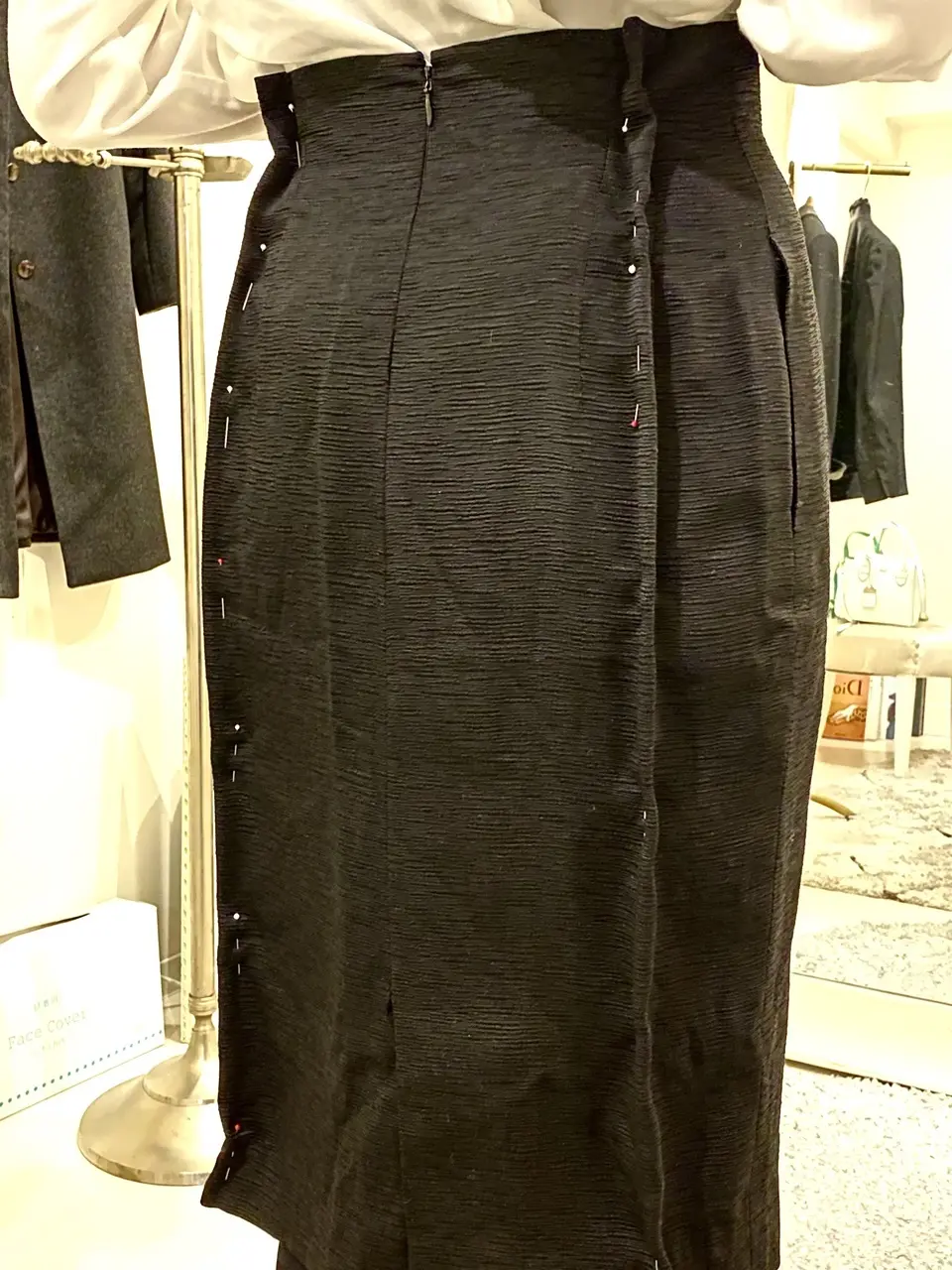 Diorスーツお直し②