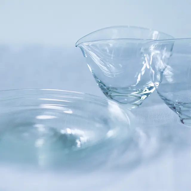 艸田正樹さんのガラス器