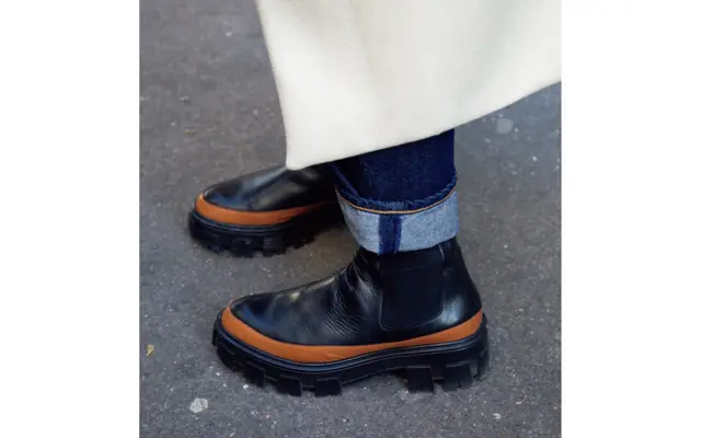 キャロリーヌ（空港勤務・パリ）