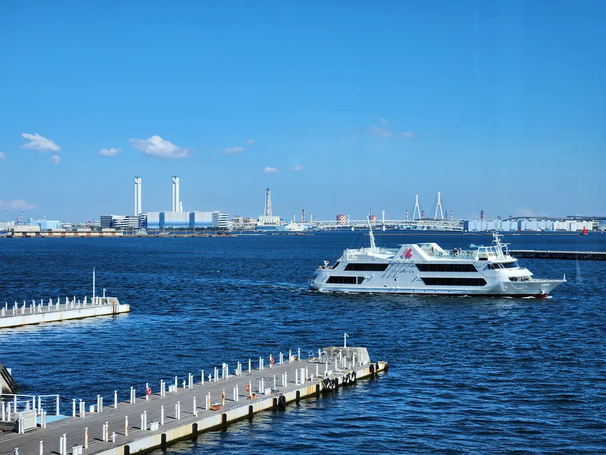 空と海と苺パフェ🍓の画像_5