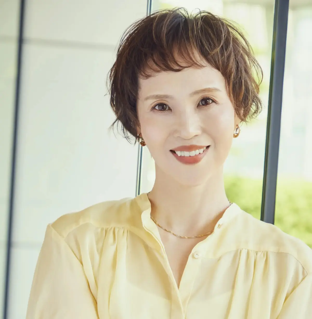 春は前髪を変えて若見え！50代におすすめの「前髪あり・なし」ヘアスタイル・髪型カタログ【ショート・ボブ・ミディアム・ロングヘア別】