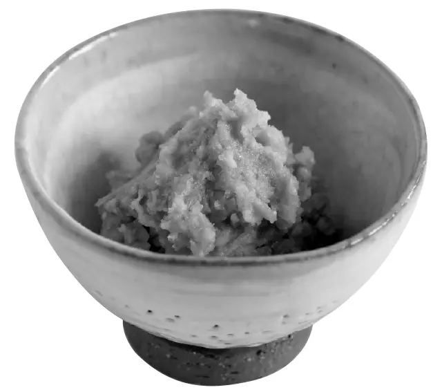 3カ月は冷蔵庫の野菜室、その後は冷暗所へ