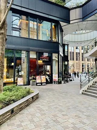 ロブションカフェ