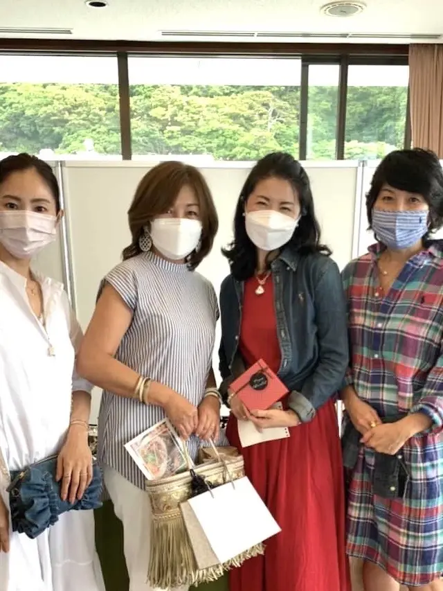 Jマダム　hayama 葉山　海　湘南　葉山オーシャンマーケット