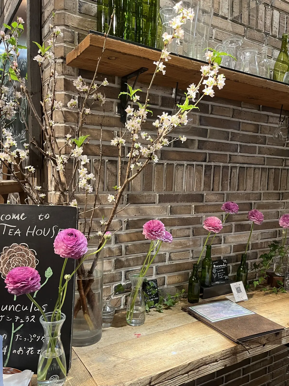 ピクニック気分でアフタヌーンティーの画像_1