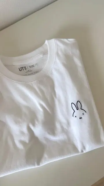 ミッフィーちゃんの70周年お祝いのTシャツ