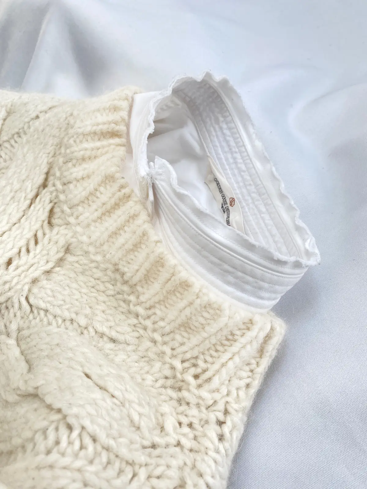 大好きな冬の白コーデの画像_5