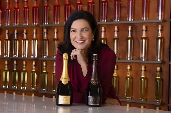 Ｃ.Ｅ.Ｏ.　マギー・エンリケスさん