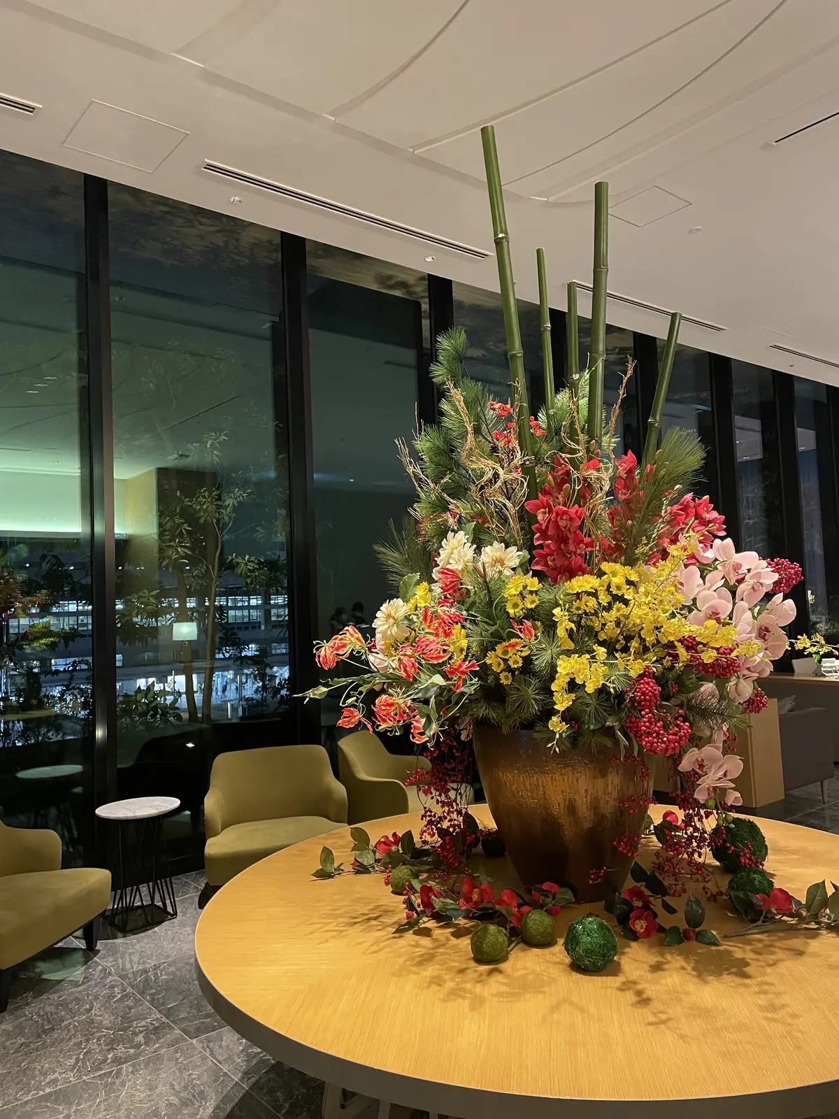 春のGUコーディネートで憧れの都ホテル博の画像_4