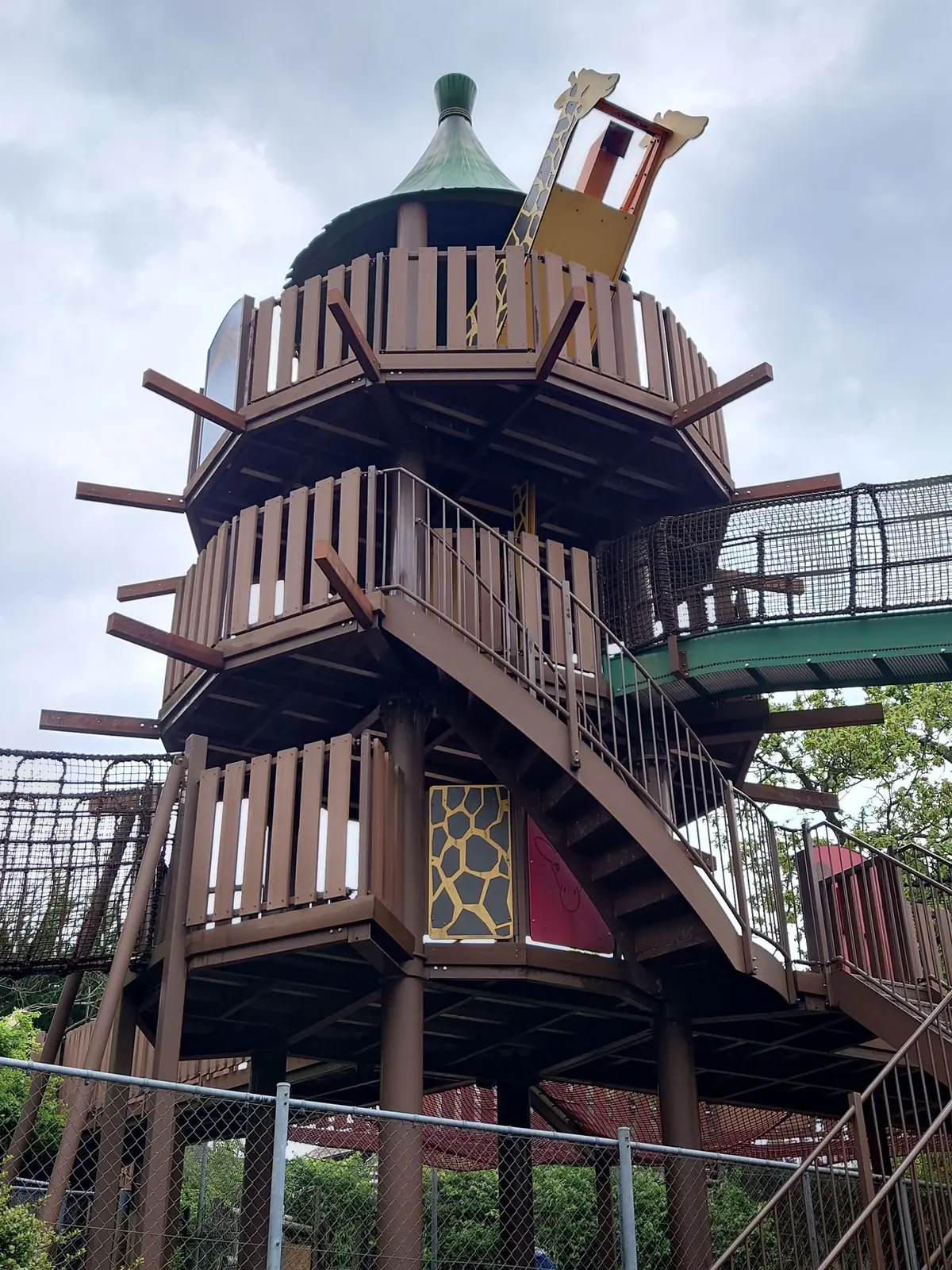 大森山動物園の大型遊具