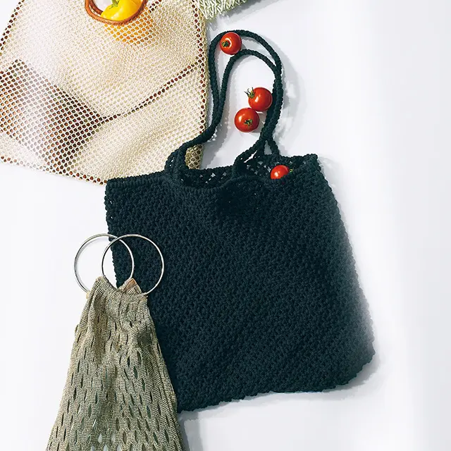 メッシュ素材のマーケットバッグ　￥9,000／サードマガジン（バリ ワークテイスト）