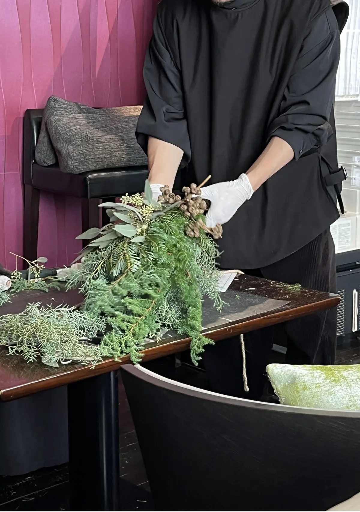 大人気フローリストのクリスマススワッグレの画像_4