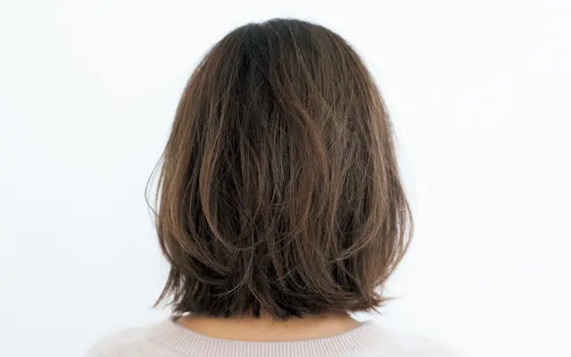 先細りカットテクで洗練された印象のボブ　バック